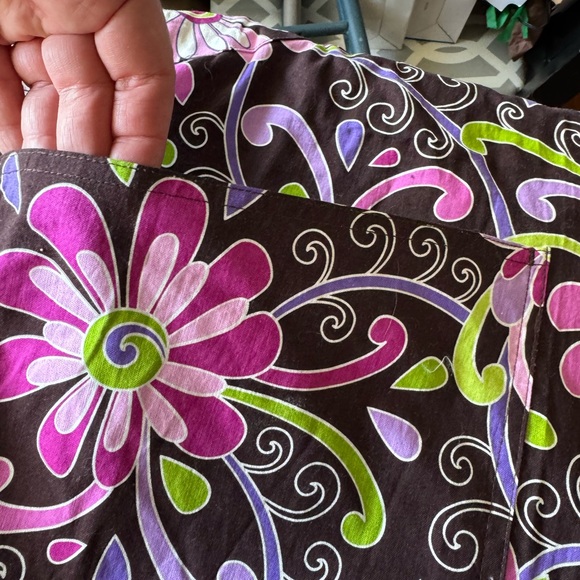 Vera Bradley gently loved Floral Apron with Pink and Green Accents - Picture 3 of 4